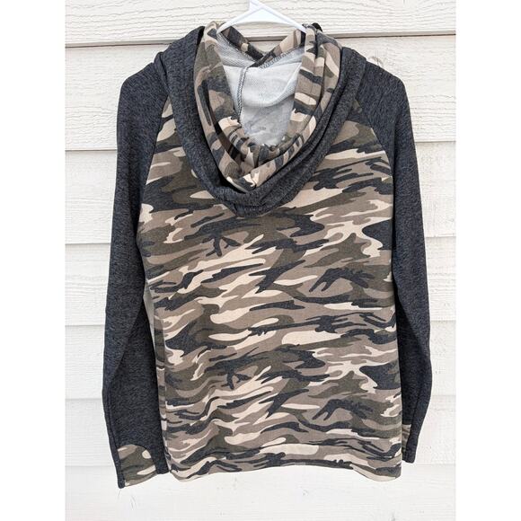 Ampersand Avenue Camo Double Hood Sweatshirt Pullover M - Picture 9 of 9